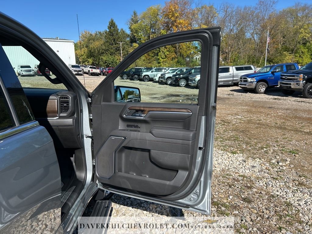 Certified 2025 Chevrolet Silverado 1500 High Country image 28