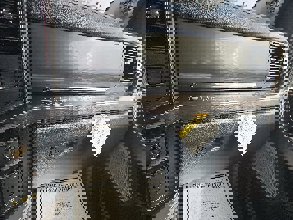 Used 2024 Ford F250 Lariat w/ Black Appearance Package image 22