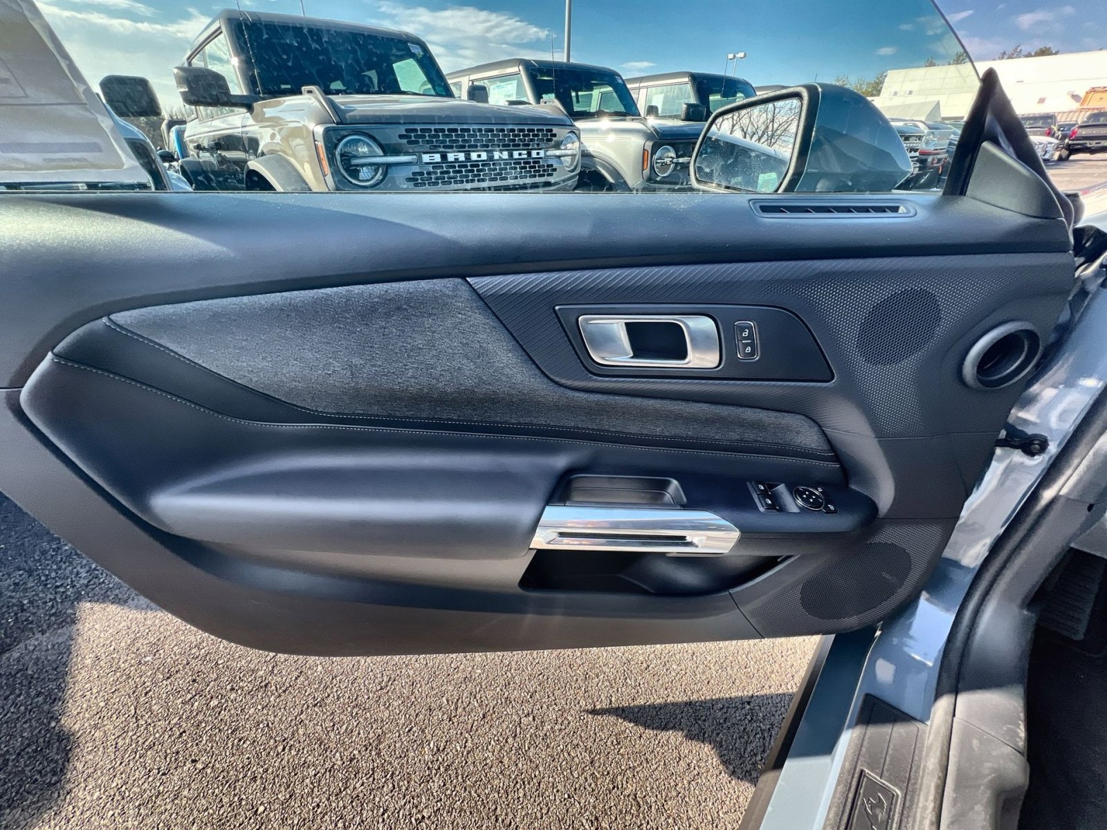 New 2025 Ford Mustang Coupe image 15