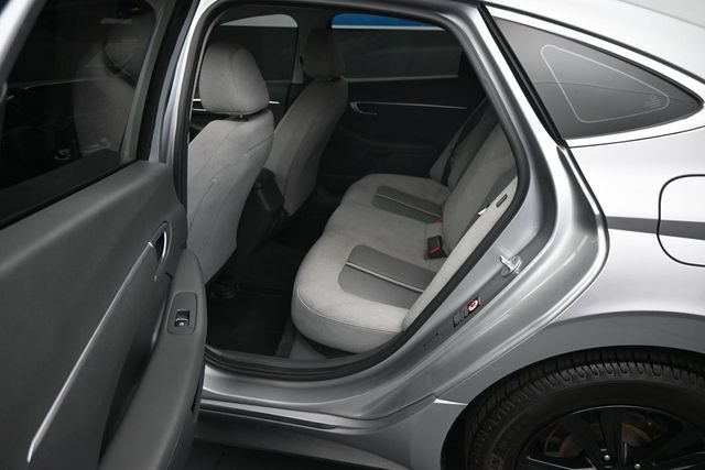 Used 2021 Hyundai Sonata SE FWD image 8