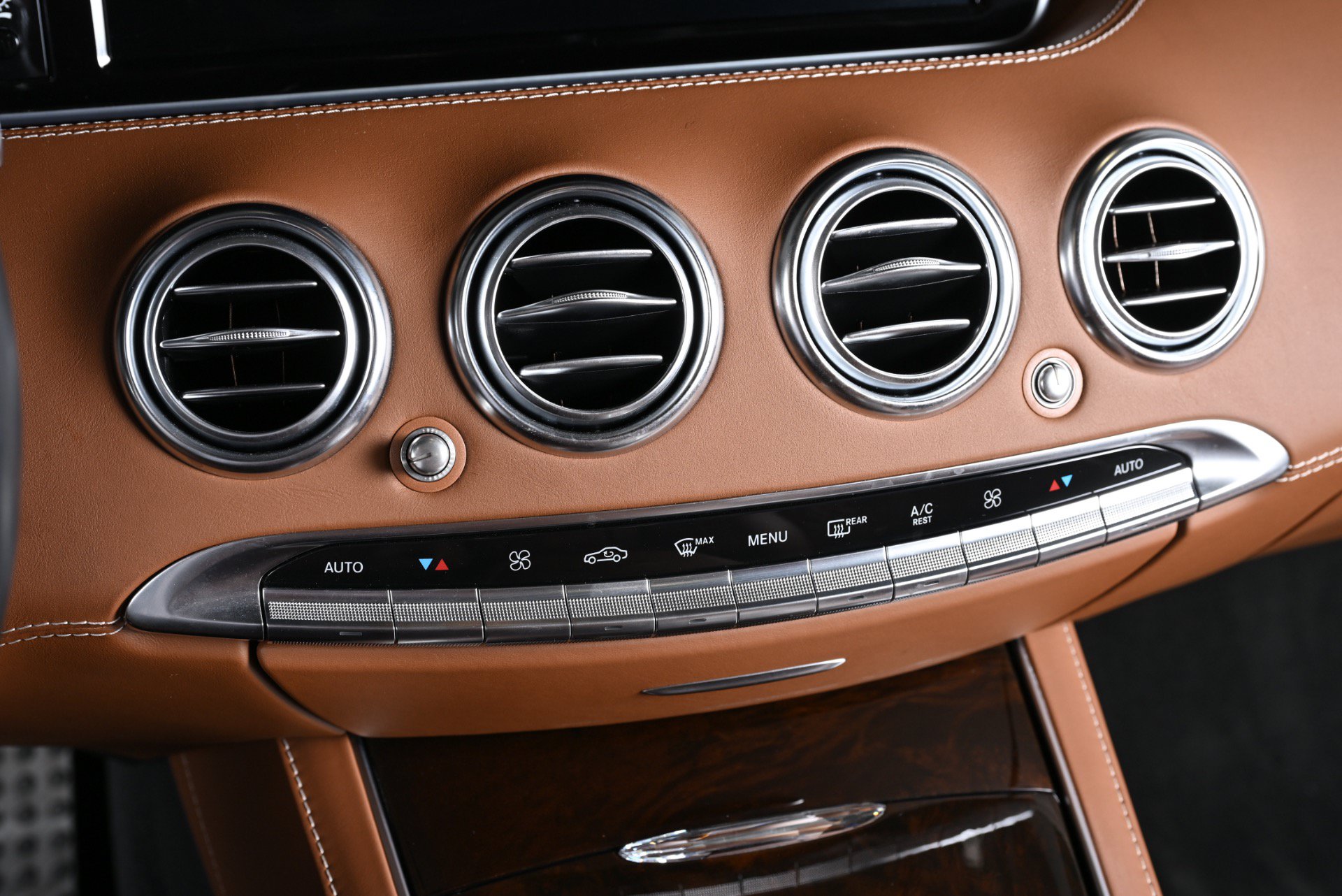 Used 2017 Mercedes-Benz S 63 AMG 4MATIC Cabriolet image 18