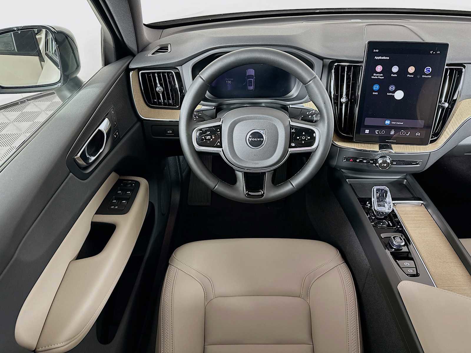 New 2026 Volvo XC60 B5 Plus w/ Protection Package Premier image 20