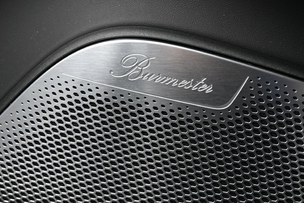 Certified 2025 Porsche Panamera 4S AWD/4WD image 24