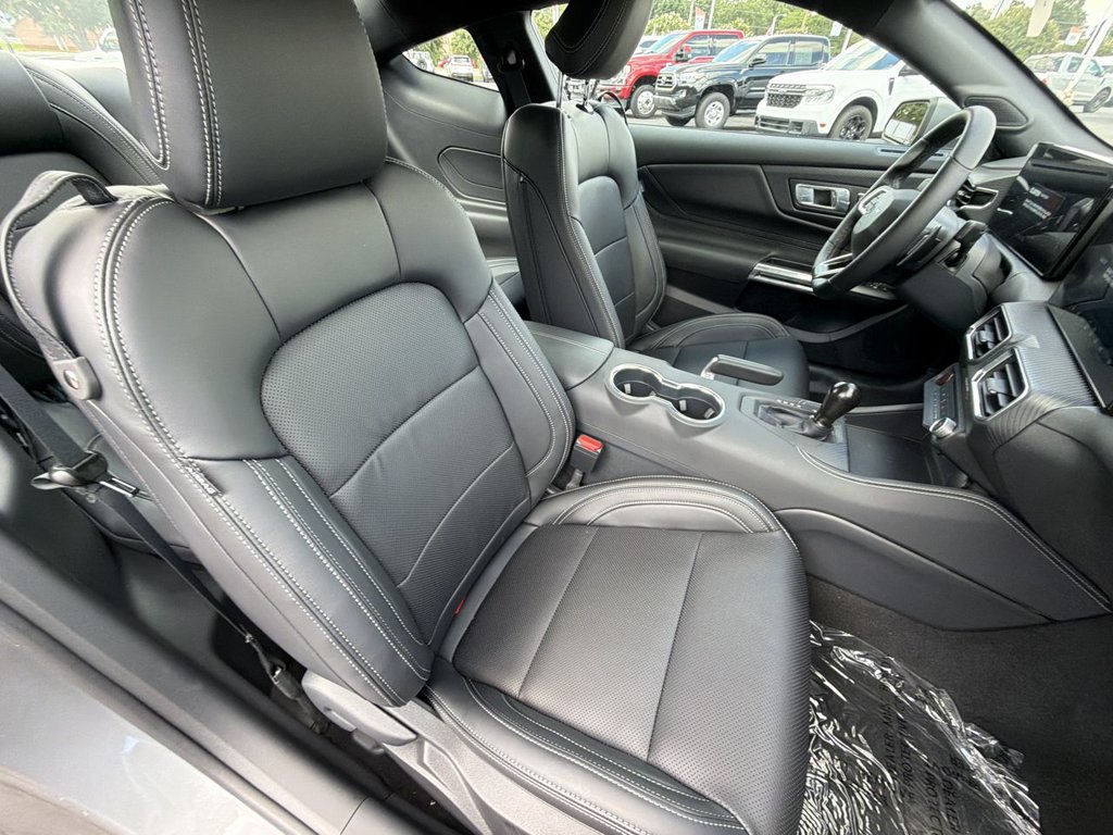 New 2026 Ford Mustang GT Premium w/ GT Performance Package RWD image 26