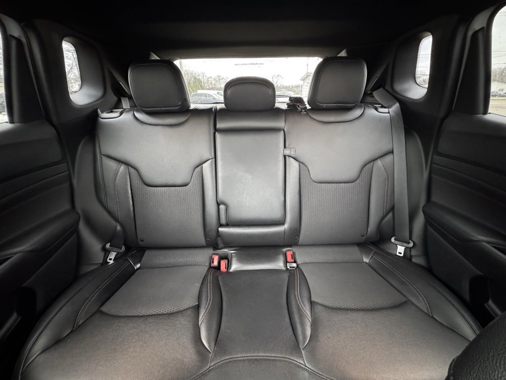 Used 2024 Jeep Compass Trailhawk w/ Sun and Sound Group image 13