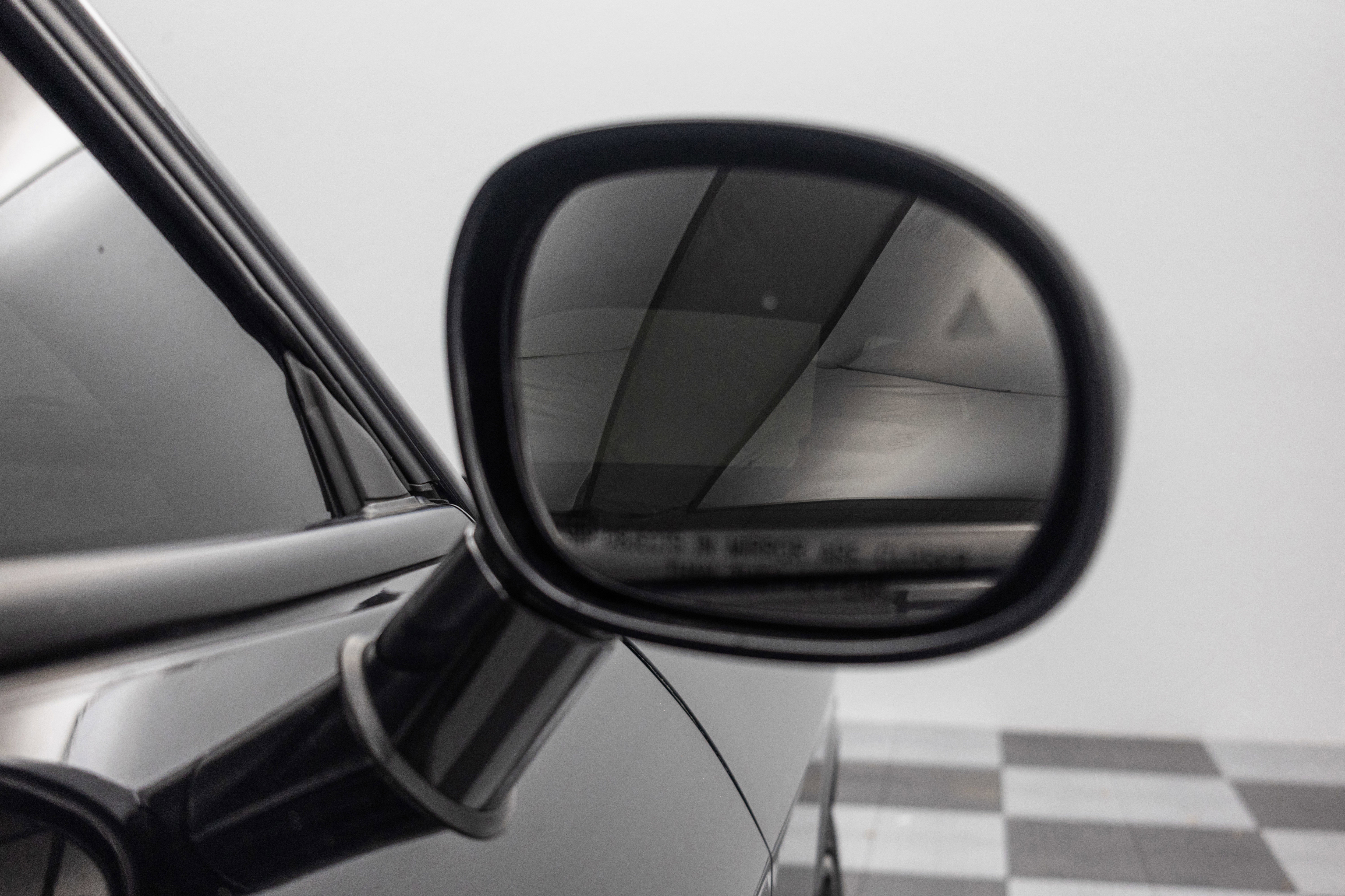 Used 2015 Dodge Challenger SRT Hellcat image 20