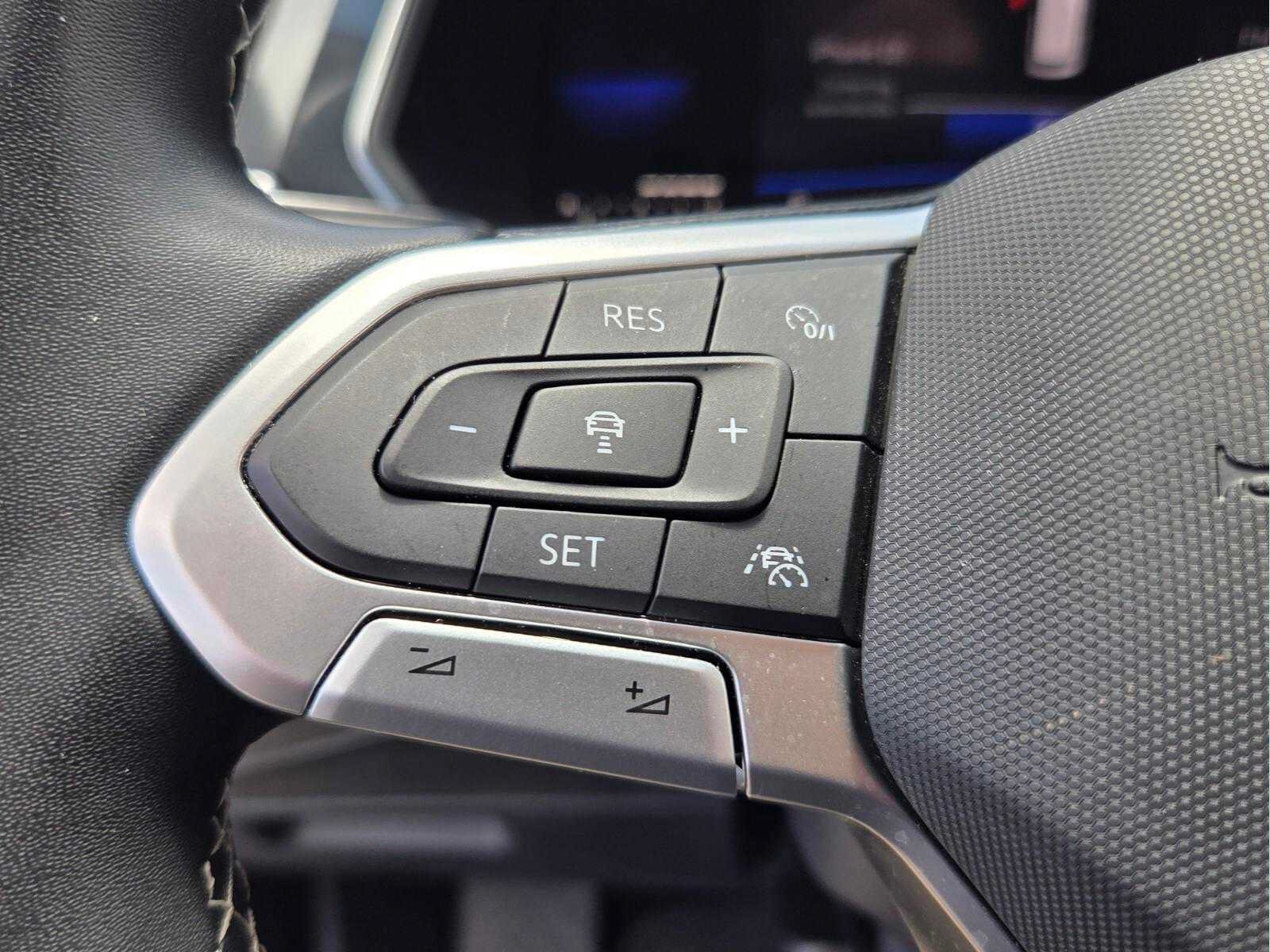 Used 2023 Volkswagen Tiguan S w/ Driver Assistance Package FWD image 28