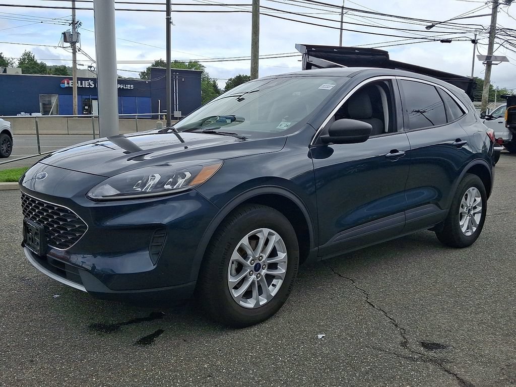 Used 2022 Ford Escape SE w/ Convenience Package