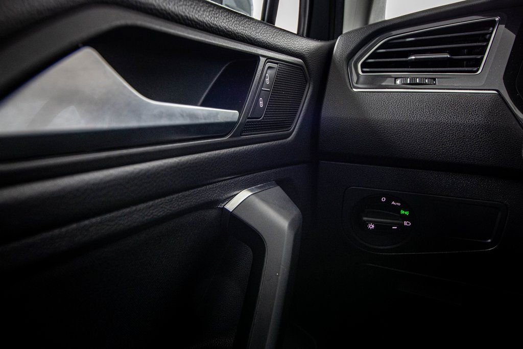 Certified 2020 Volkswagen Tiguan S image 27