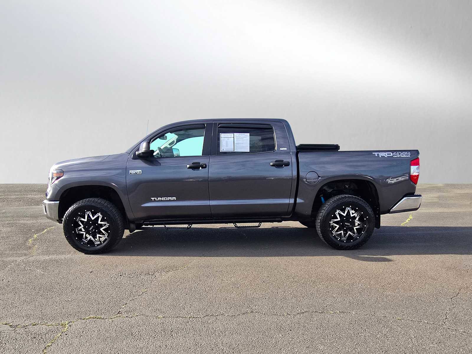 Used 2019 Toyota Tundra SR5 w/ TRD Off Road Package image 7