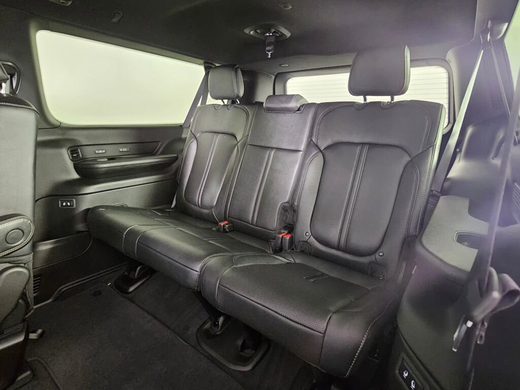 New 2026 Jeep Grand Wagoneer L Limited w/ Rear Seat Video Group I image 35