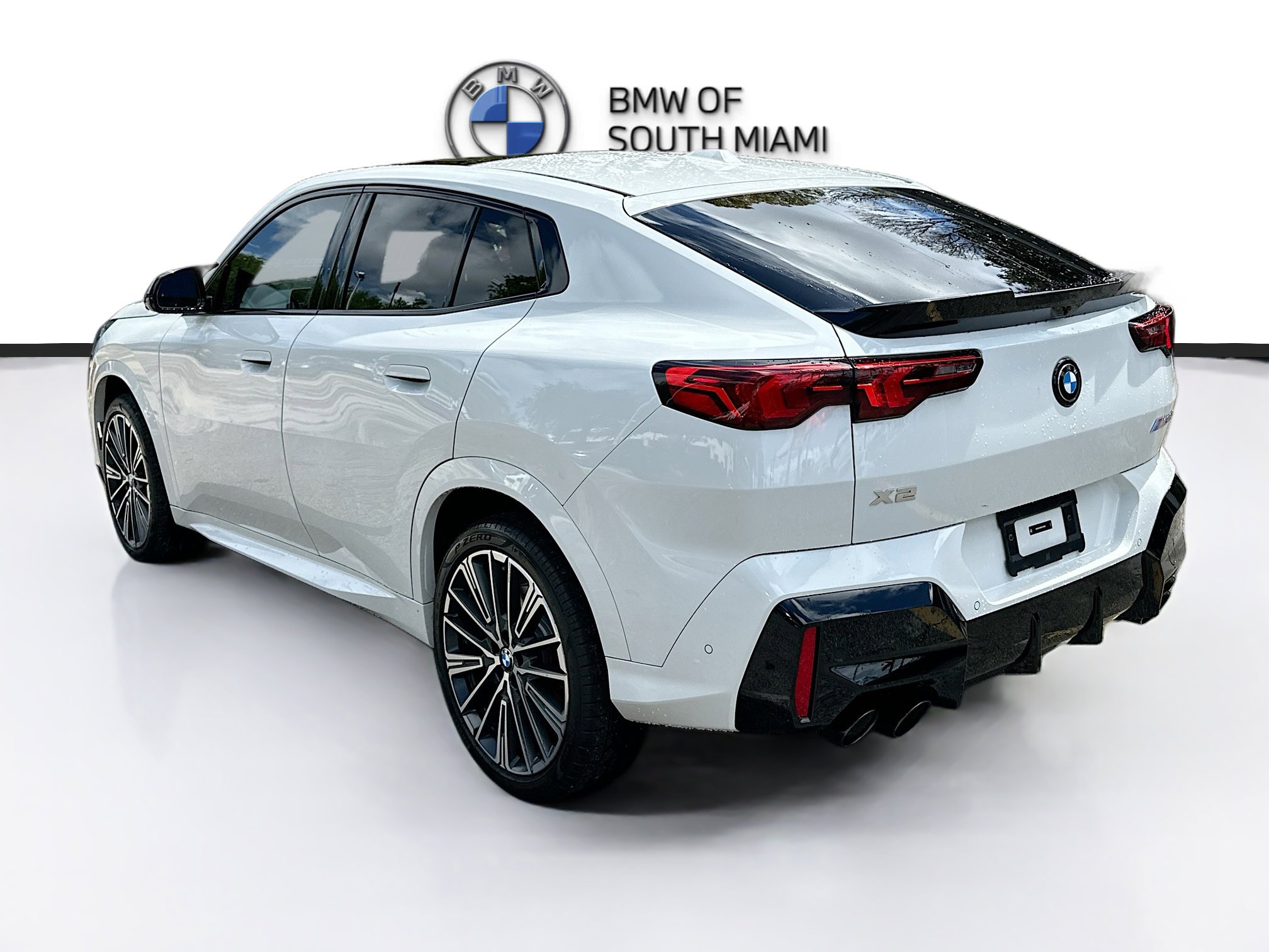 Certified 2025 BMW X2 M35i w/ Premium Package image 5
