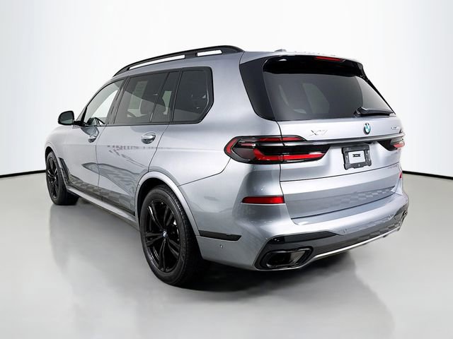 Used 2024 BMW X7 xDrive40i w/ M Sport Package image 5