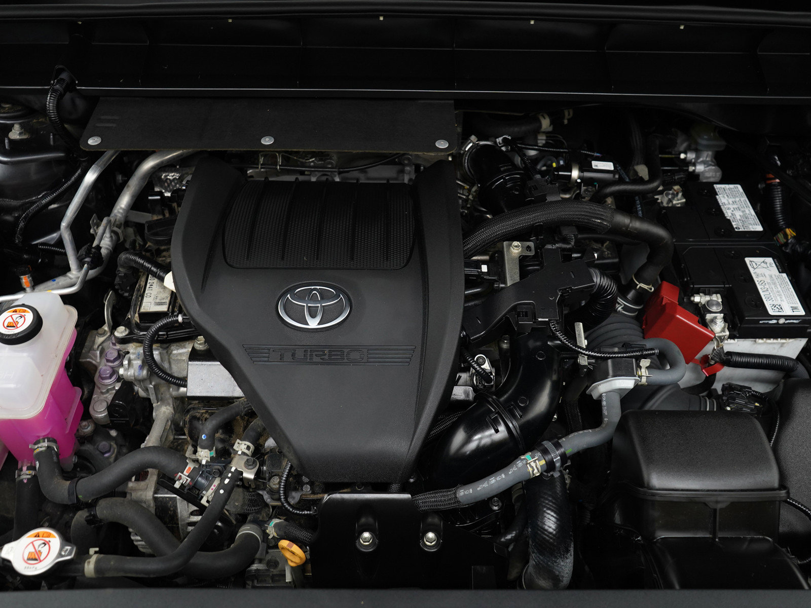 Used 2023 Toyota Highlander XLE image 34