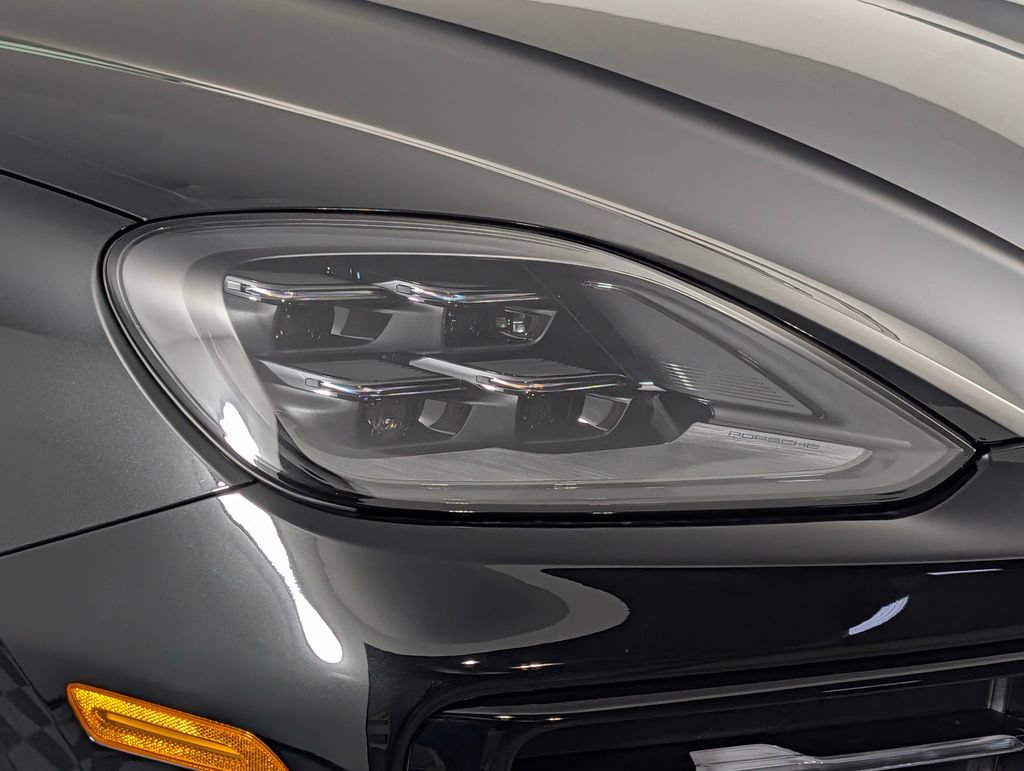 New 2026 Porsche Cayenne AWD/4WD image 15