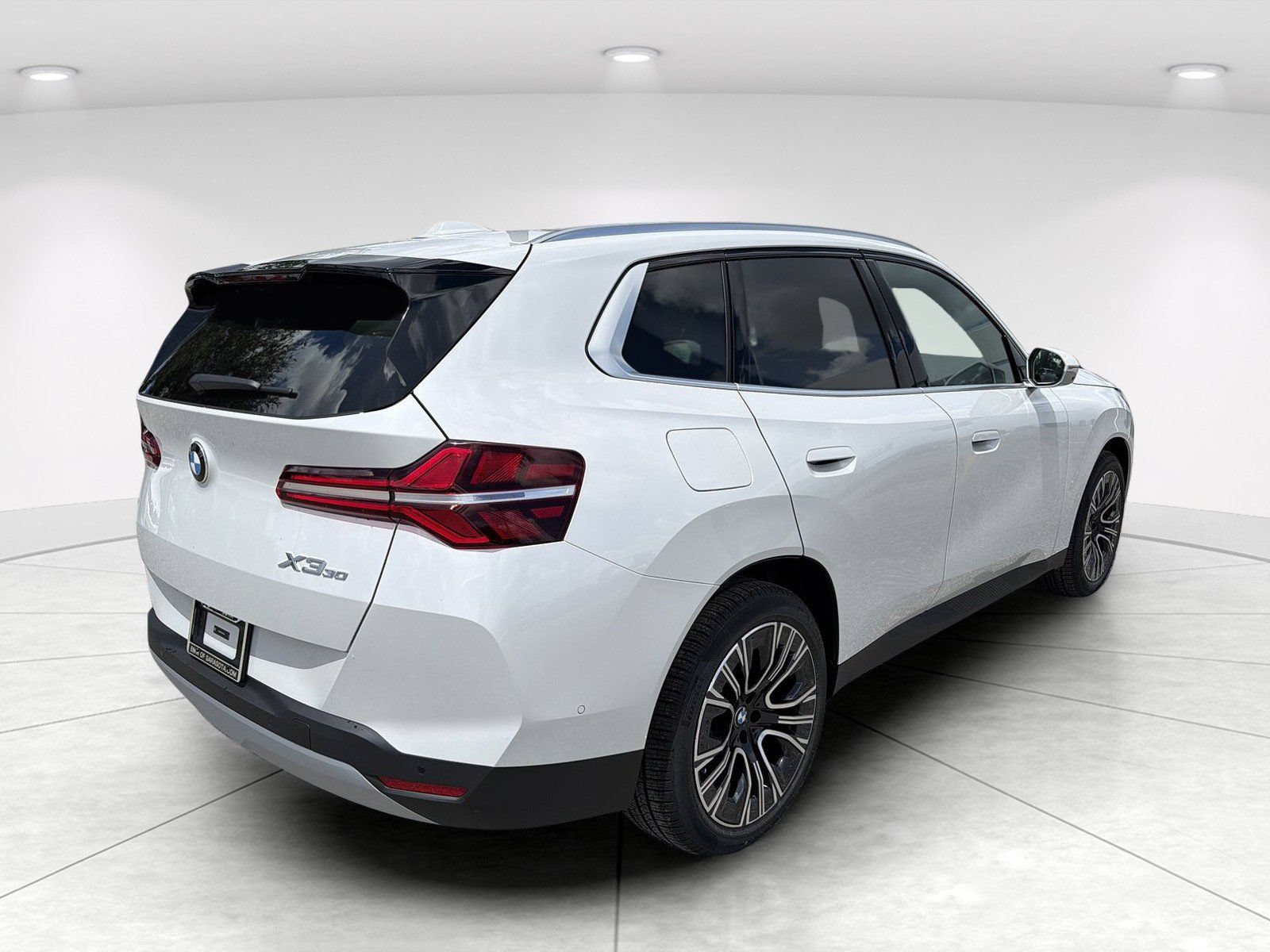 New 2026 BMW X3 xDrive30i w/ Premium Package AWD/4WD image 4