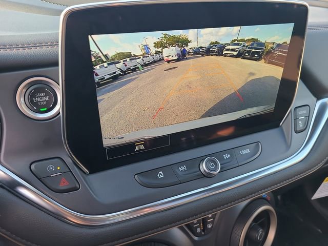 Used 2024 Chevrolet Blazer Premier FWD image 32