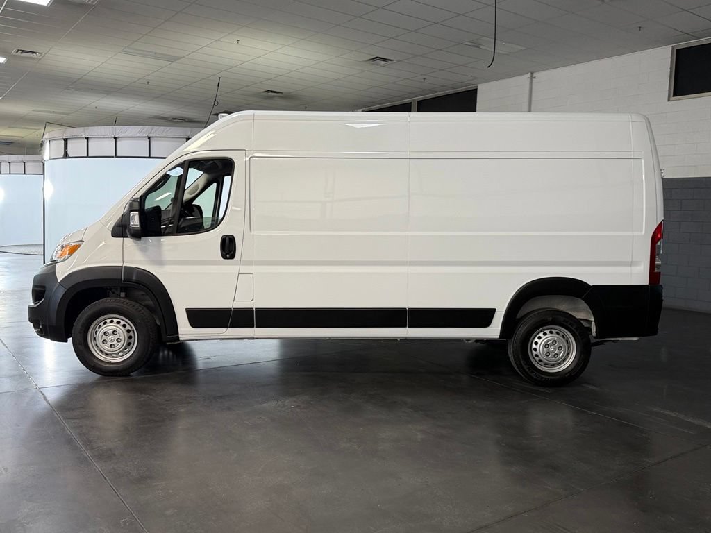 Used 2026 RAM ProMaster 2500 w/ Convenience Group FWD image 7