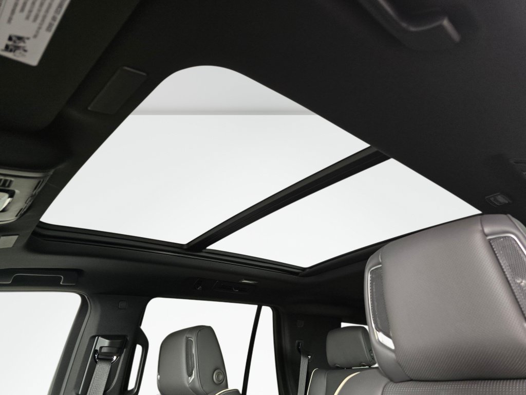 New 2026 Cadillac Escalade Luxury AWD/4WD image 31
