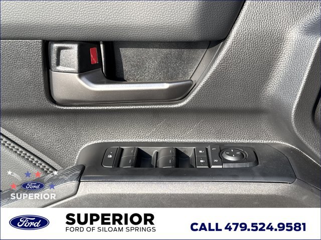 Used 2025 Toyota Tacoma Limited AWD/4WD image 19