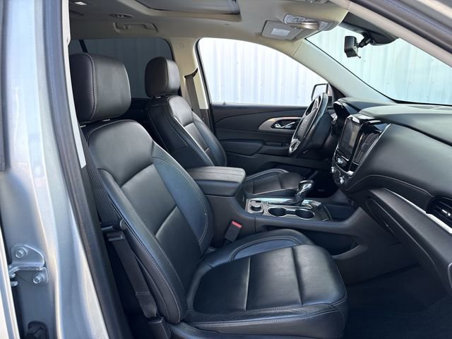 Used 2021 Chevrolet Traverse RS w/ LPO, Floor Liner Package image 31