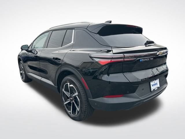 New 2026 Chevrolet Equinox EV LT image 3