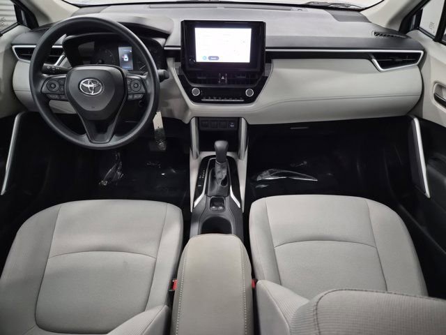 Used 2024 Toyota Corolla Cross L image 10
