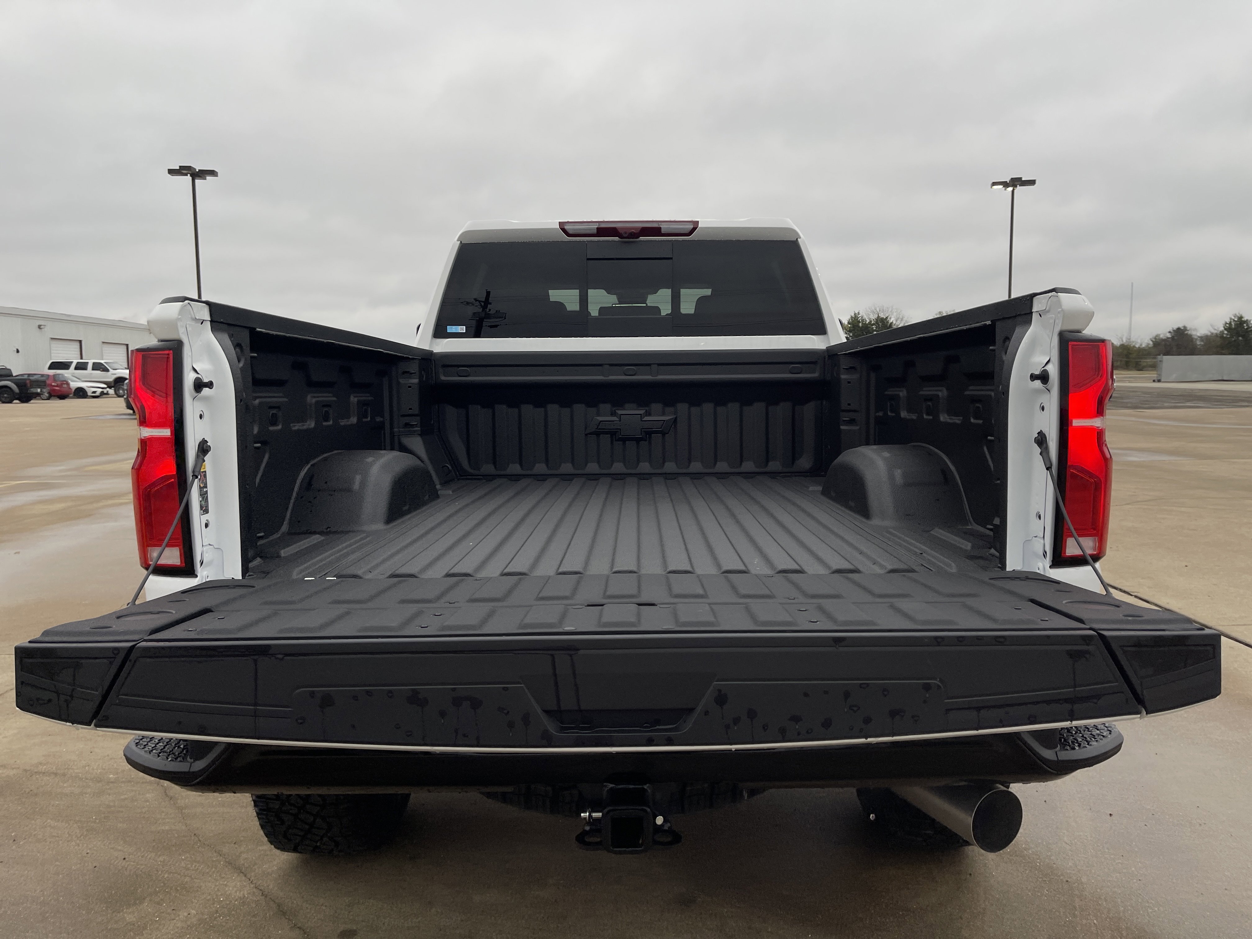 New 2026 Chevrolet Silverado 2500 ZR2 image 13