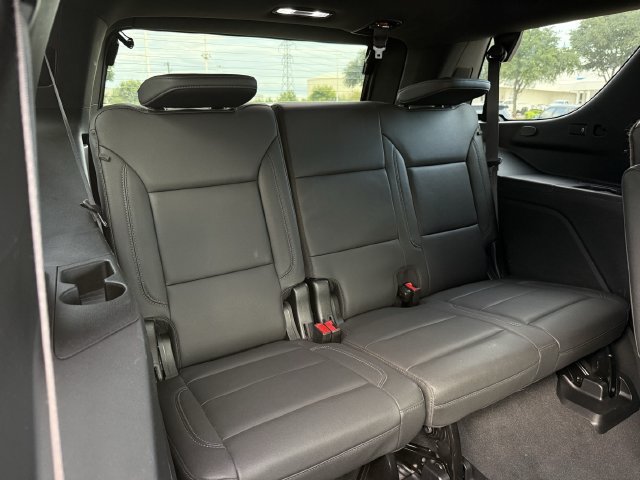 Used 2023 Chevrolet Tahoe Z71 w/ Luxury Package AWD/4WD image 31