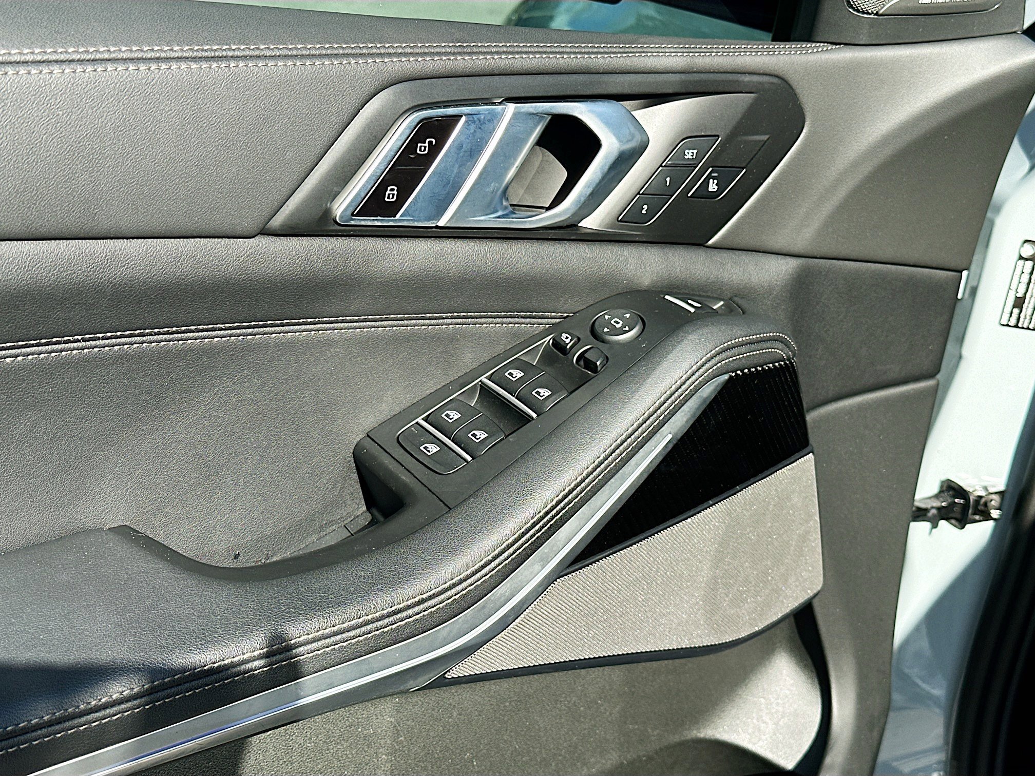 Certified 2024 BMW X5 M60i w/ Executive Package image 18