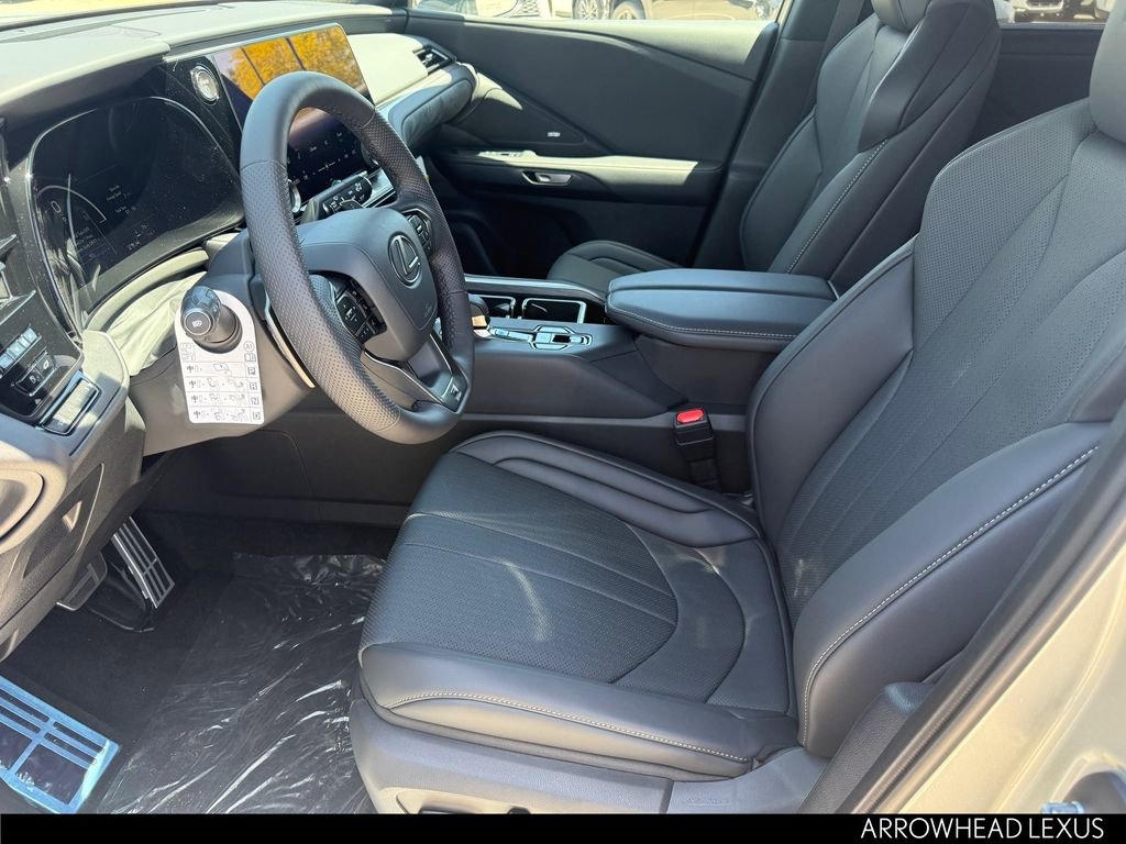 New 2026 Lexus TX 500h AWD image 11