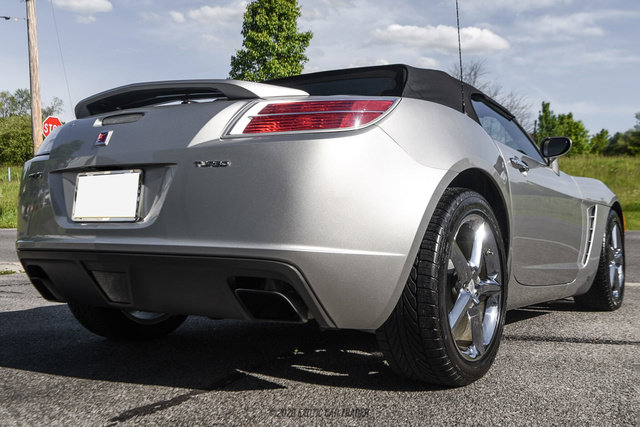 Used 2008 Saturn Sky Red Line RWD image 18