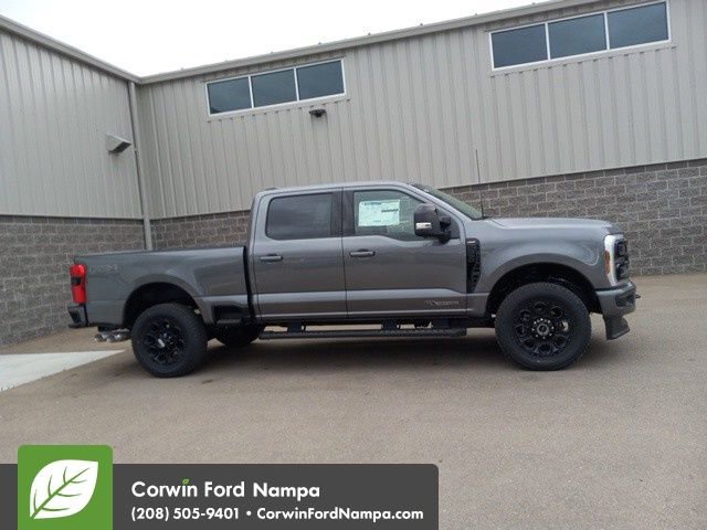 New 2025 Ford F350 Lariat w/ Black Appearance Package image 2