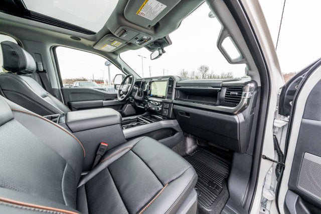 New 2026 Ford F250 Lariat w/ Black Appearance Package AWD/4WD image 23
