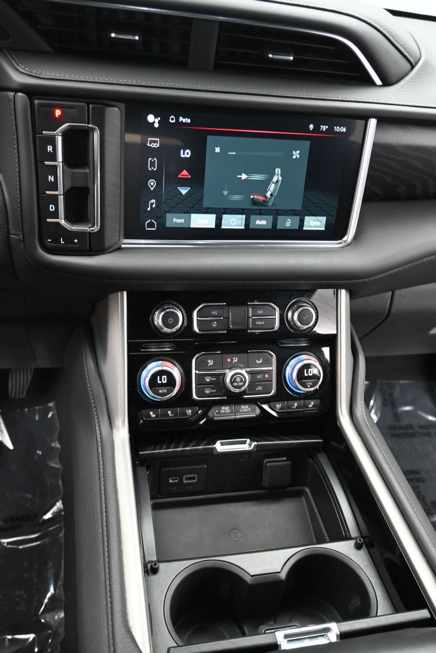 Used 2022 GMC Yukon XL Denali AWD/4WD image 21