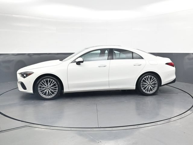 Used 2025 Mercedes-Benz CLA 250 image 8