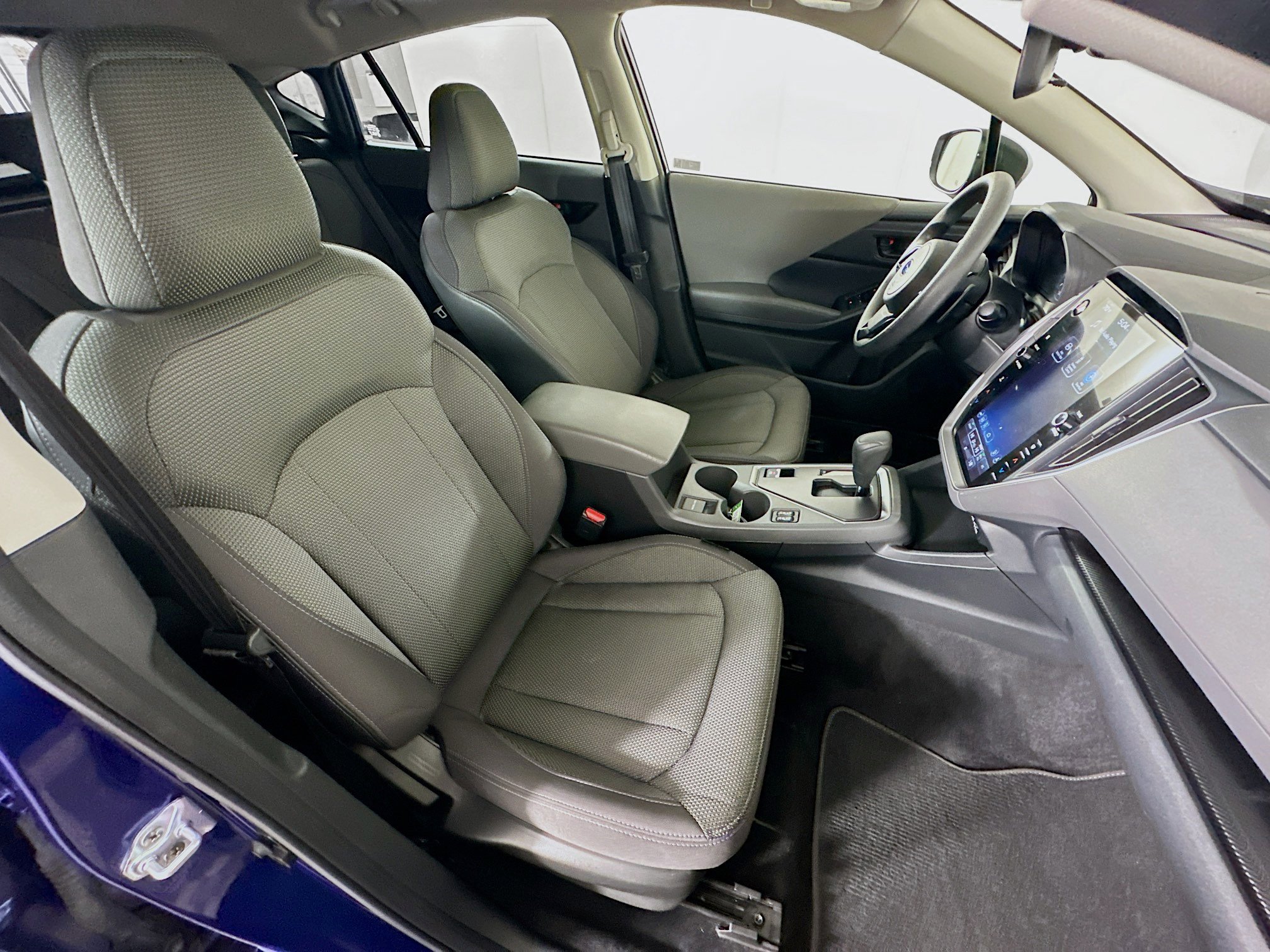 Used 2024 Subaru Crosstrek 2.0i Premium image 29