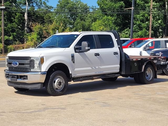 Used 2018 Ford F350 XL w/ Power Equipment Group AWD/4WD image 3