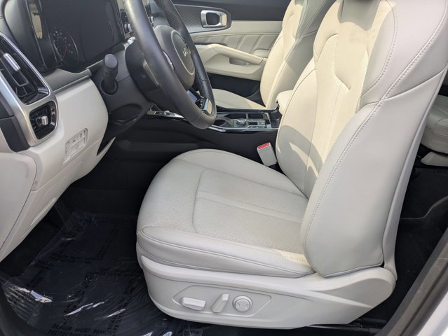 Used 2022 Kia Sorento SX AWD/4WD image 17