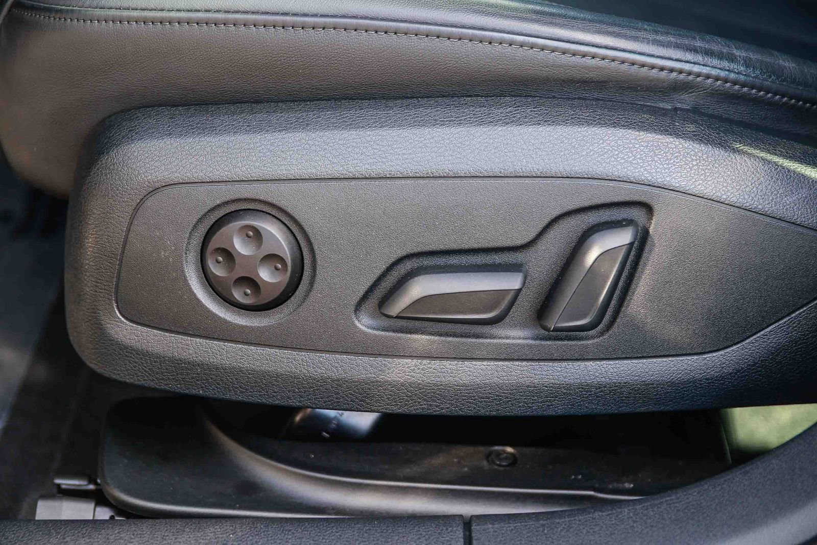 Used 2020 Audi A4 2.0T Premium Plus w/ Premium Plus Package image 23