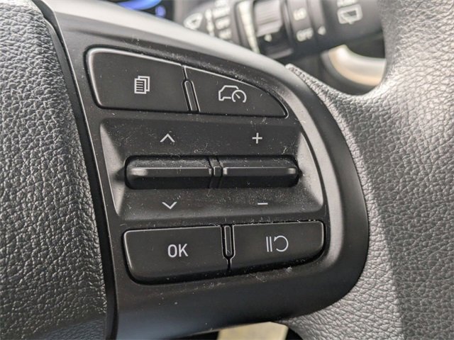 Certified 2023 Hyundai Venue SE w/ Cargo Package image 19