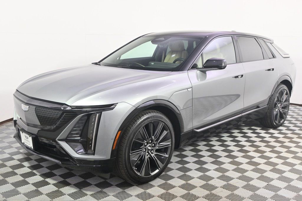 New 2025 Cadillac Lyriq Sport w/ Nappa Leather Package AWD/4WD image 2