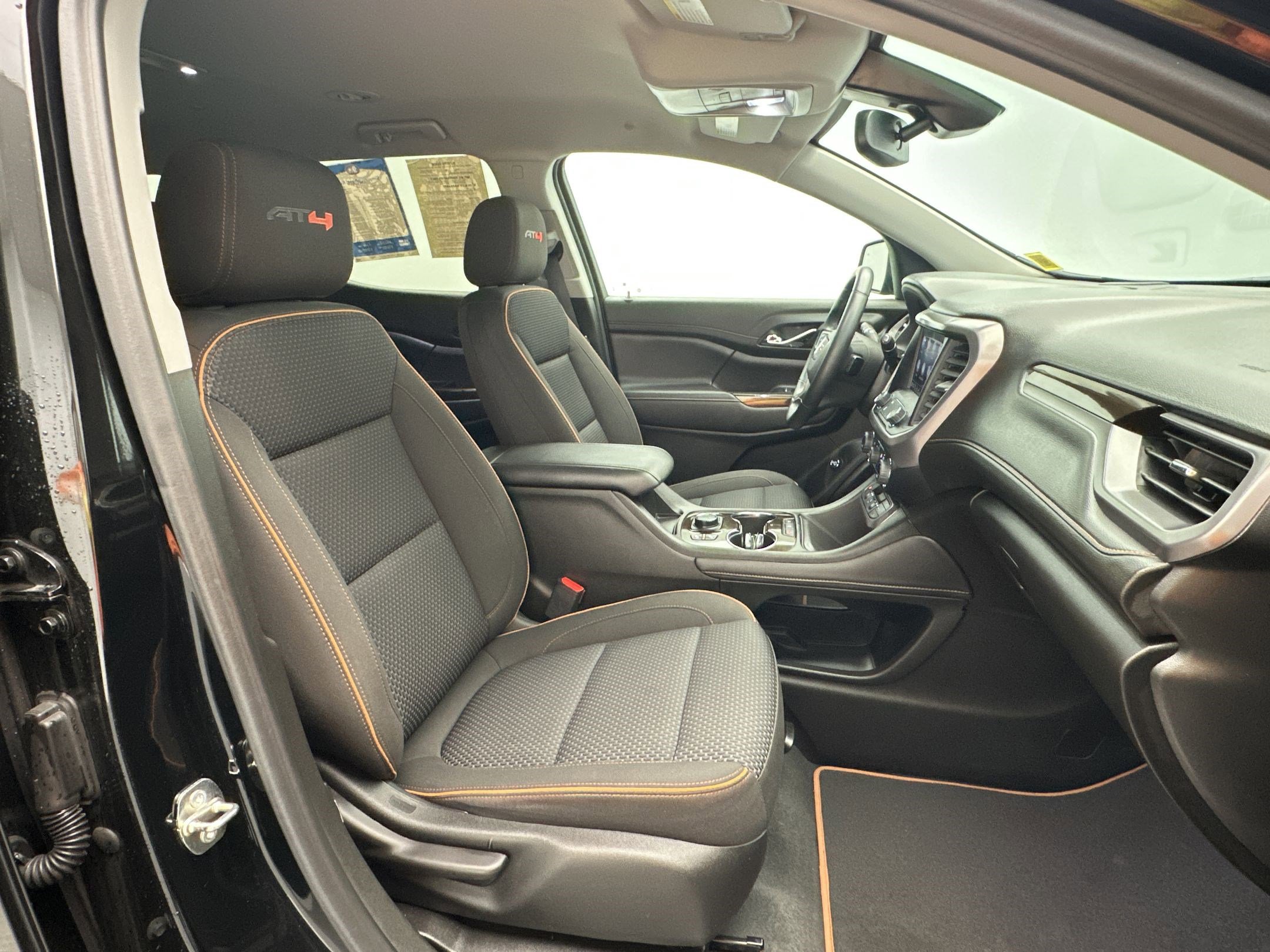 Certified 2023 GMC Acadia AT4 image 29