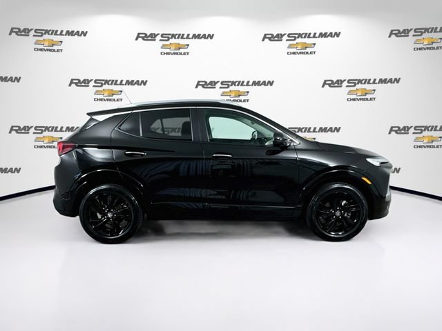 Used 2024 Buick Encore GX Sport Touring AWD/4WD image 8