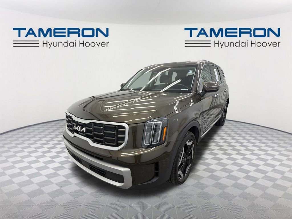 Used 2023 Kia Telluride S w/ S Sunroof Package image 1