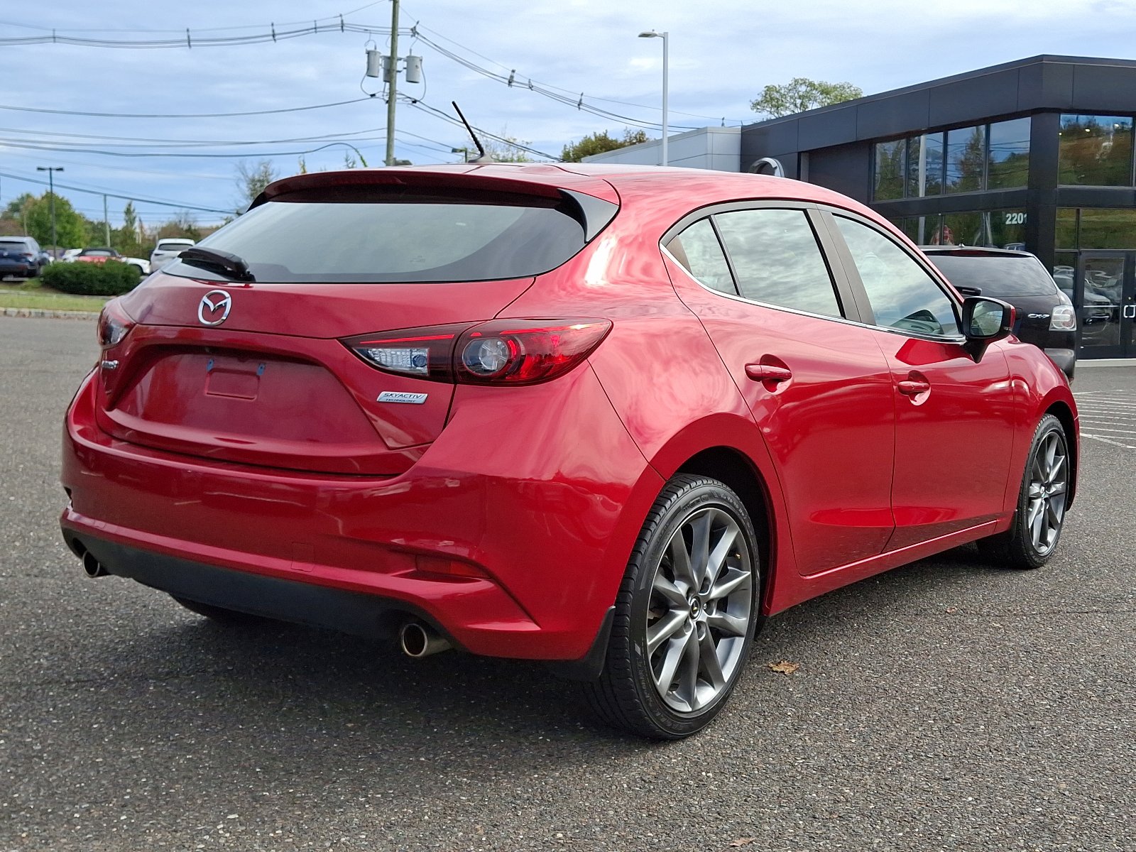 Used 2018 MAZDA MAZDA3 Touring image 6