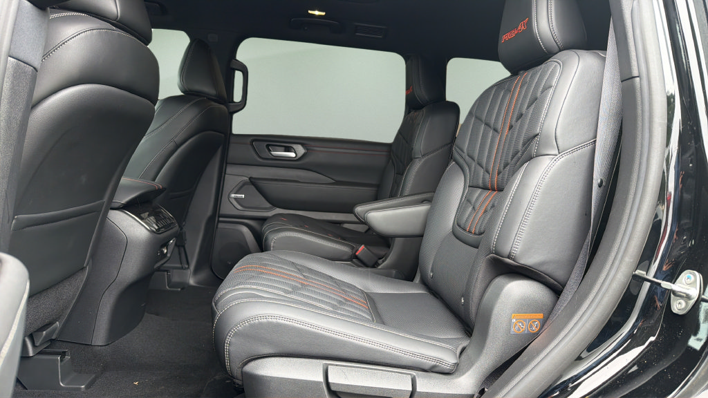 Certified 2026 Nissan Armada PRO-4X AWD/4WD image 18