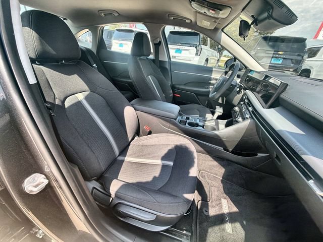 Used 2025 Hyundai Sonata SE FWD image 26