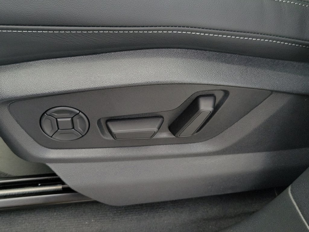 New 2026 Audi Q8 Premium Plus AWD/4WD image 17