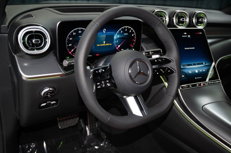 New 2027 Mercedes-Benz GLC 300 4MATIC image 16